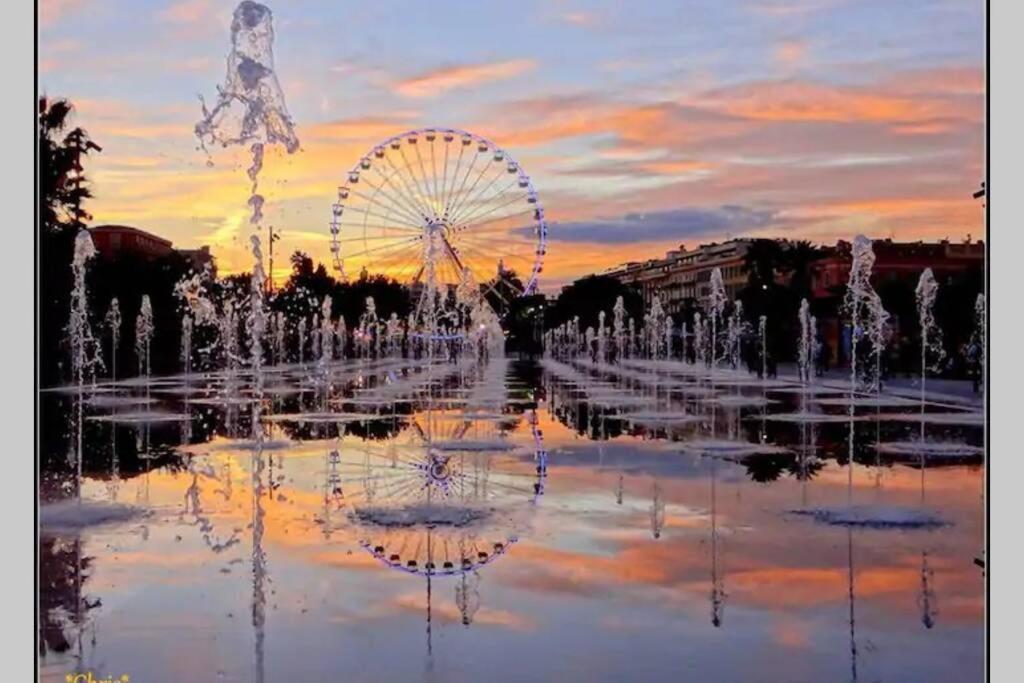 A 50 Metres De La Plage Et De La Promenade Des Anglais Lejlighed *